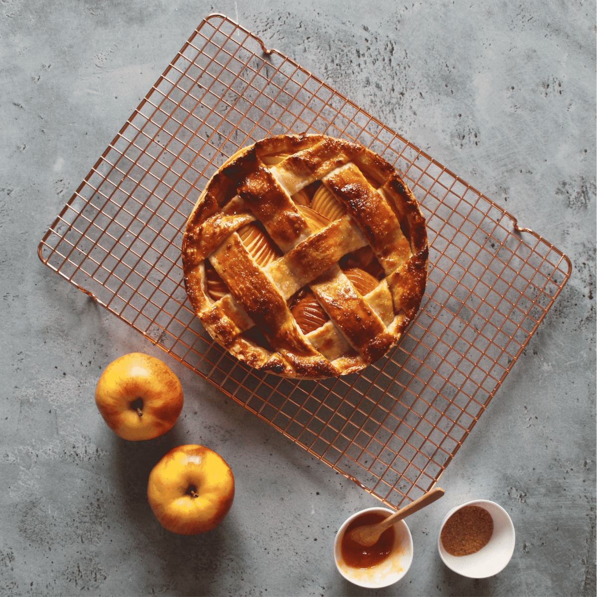 tarte-pommes-caramel-americaine-14